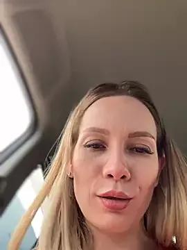 Freechat LavenderHot on StripChat