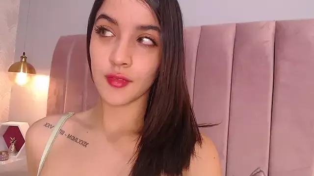 Freechat LeenaBrown on StripChat