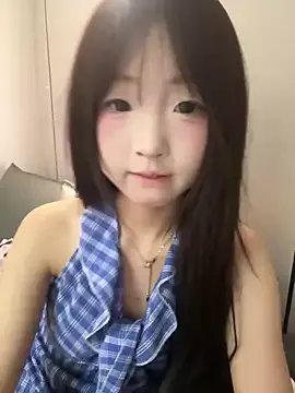 lelebaybay888 on StripChat 