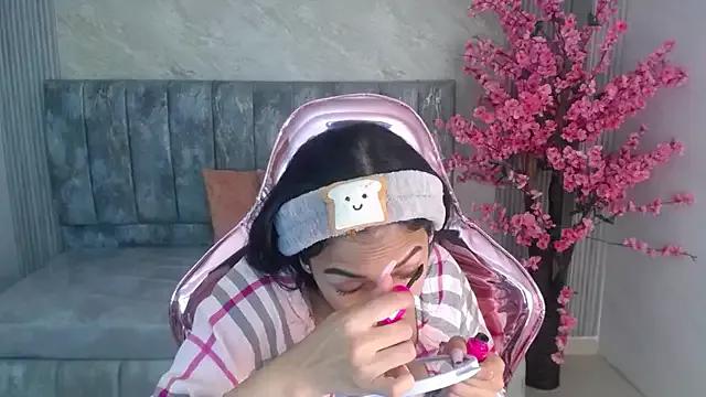 lilith_petit_sub on StripChat 
