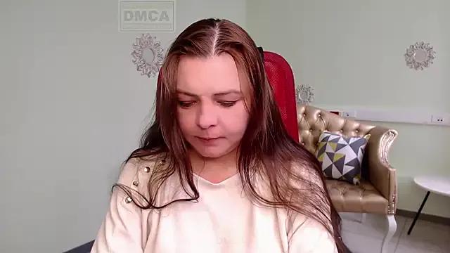 Lily_flower7 on StripChat 