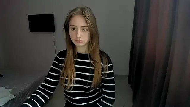 LilyHaart on StripChat 