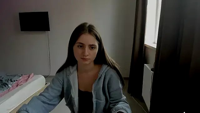 LilyHaart on StripChat 