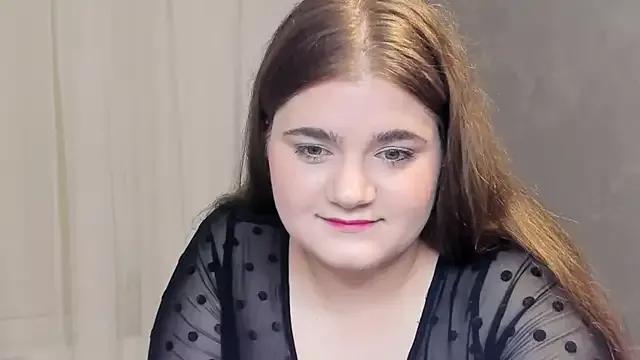 Freechat LissaBigTitts on StripChat