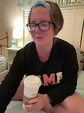 Lizzyloo on StripChat 