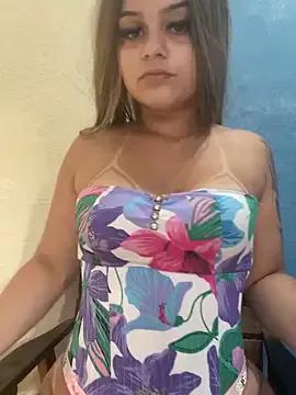 Lolacavalona on StripChat