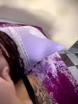 Lolacavalona on StripChat