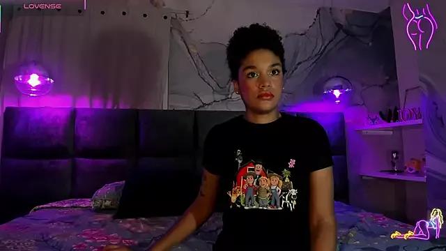 loladupont on StripChat 