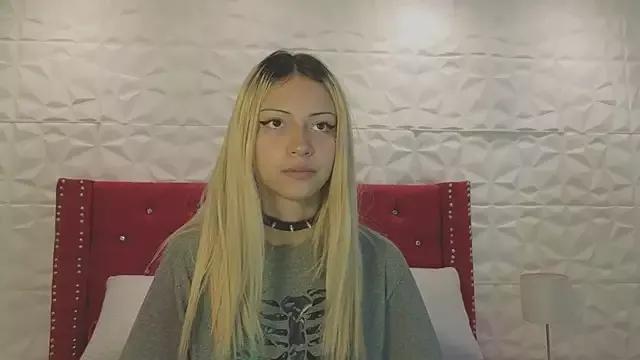 Freechat Lucy_n_pink on StripChat