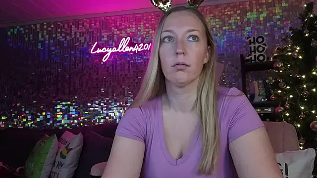 Freechat lucyallen4201 on StripChat