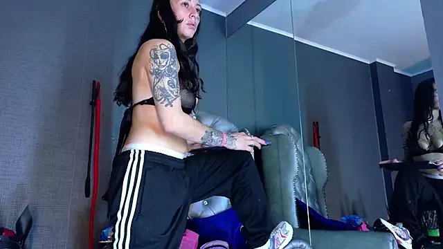 LusstCruella on StripChat 