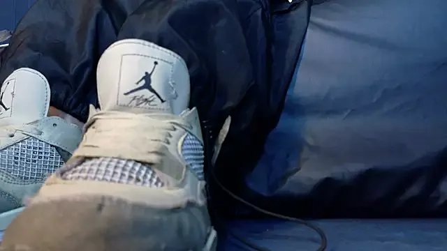 LusstCruella on StripChat 