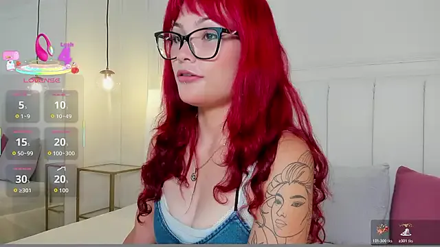 mae_lyra — completely naked dancing sexy for you 