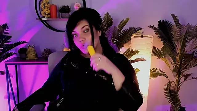 Freechat MaryHarrys on StripChat