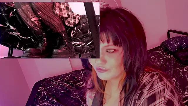 Freechat MaryHarrys on StripChat