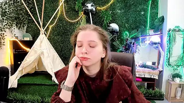 Freechat MayaSinabon on StripChat