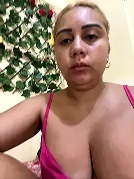 Freechat maymercy on StripChat