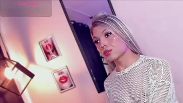 Freechat Megan_Do_Santos on StripChat