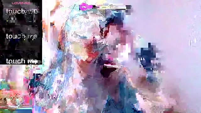 Freechat MeganCrouch on StripChat