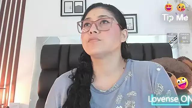 meikochoe on StripChat 