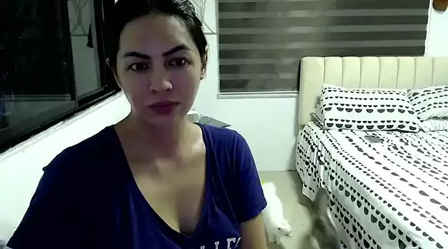 Mercedez_Cabral on StripChat 