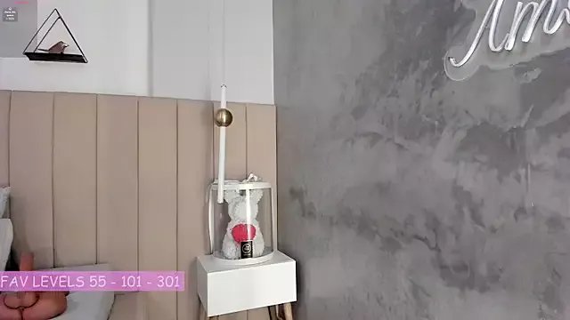 miamonroee_ on StripChat 