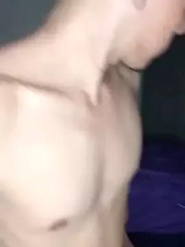 Freechat MicaelRian69 on StripChat