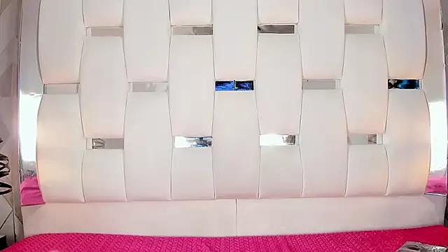 Freechat Michellespencer on StripChat