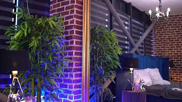 Freechat MillaSerene on StripChat