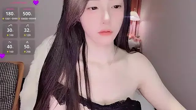 Mimi_666 on StripChat 