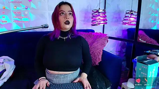 missa_motato on StripChat