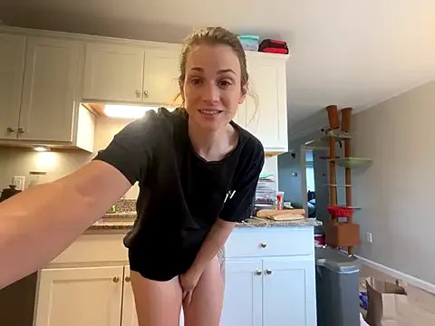 Freechat MissSwitch on StripChat