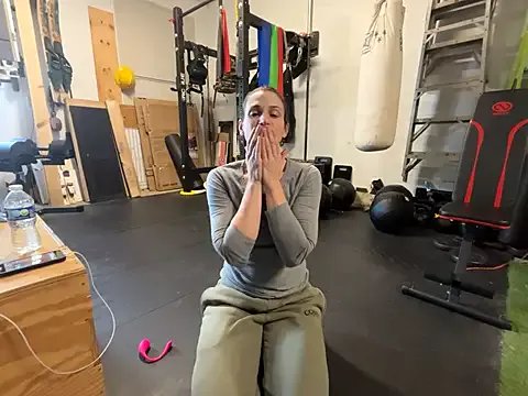 Freechat MissSwitch on StripChat