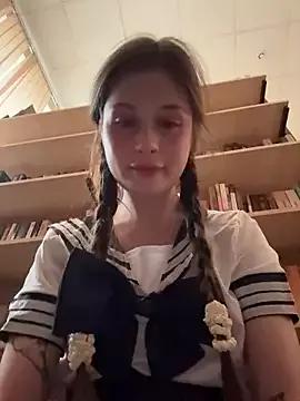 Freechat mmelicious on StripChat