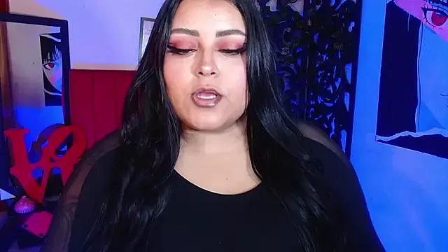 moon_sunflower on StripChat