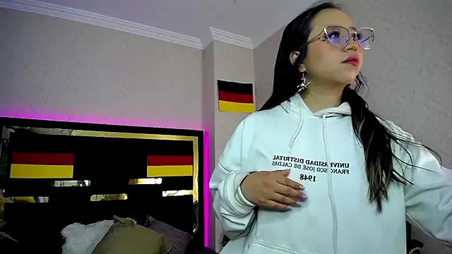 Freechat Moon_Water__ on StripChat