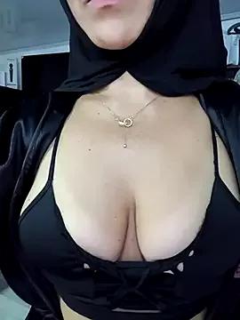 nadia__abaud on StripChat 