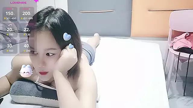 Freechat nana-258 on StripChat