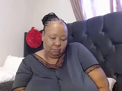 nancy111 on StripChat 