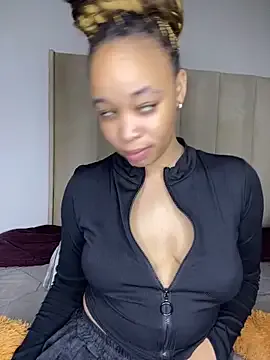 Nisha_102 on StripChat