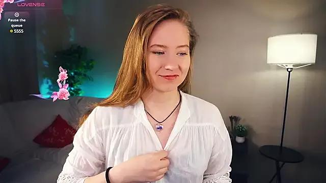 OdiliaDeary on StripChat 