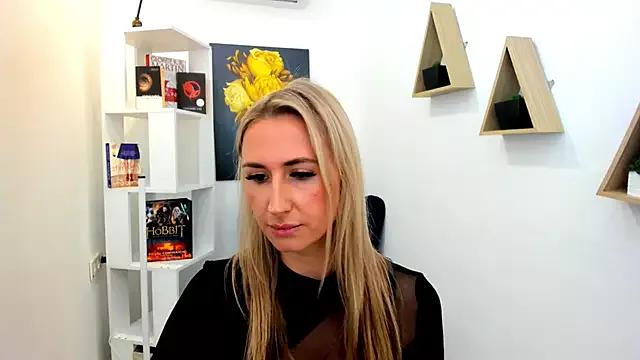 PassionGlow on StripChat 