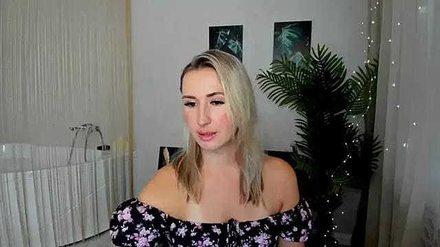 PassionGlow on StripChat 