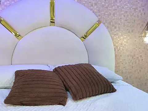 Freechat paulina_cano on StripChat