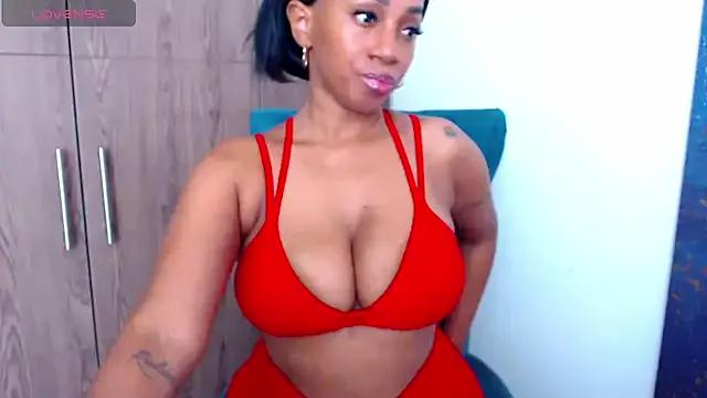 Freechat Pinkceeleste on StripChat