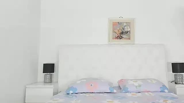 Freechat purefantasy on StripChat