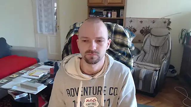 Freechat RealManHaveHairy on StripChat