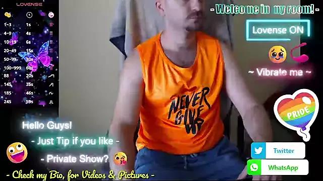 Freechat RealManHaveHairy on StripChat