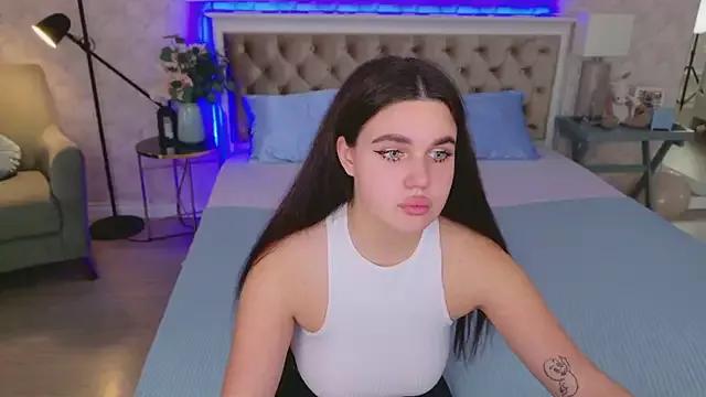 Freechat RihannaRose on StripChat