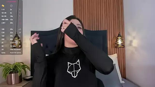 Freechat SARA_STONE17 on StripChat